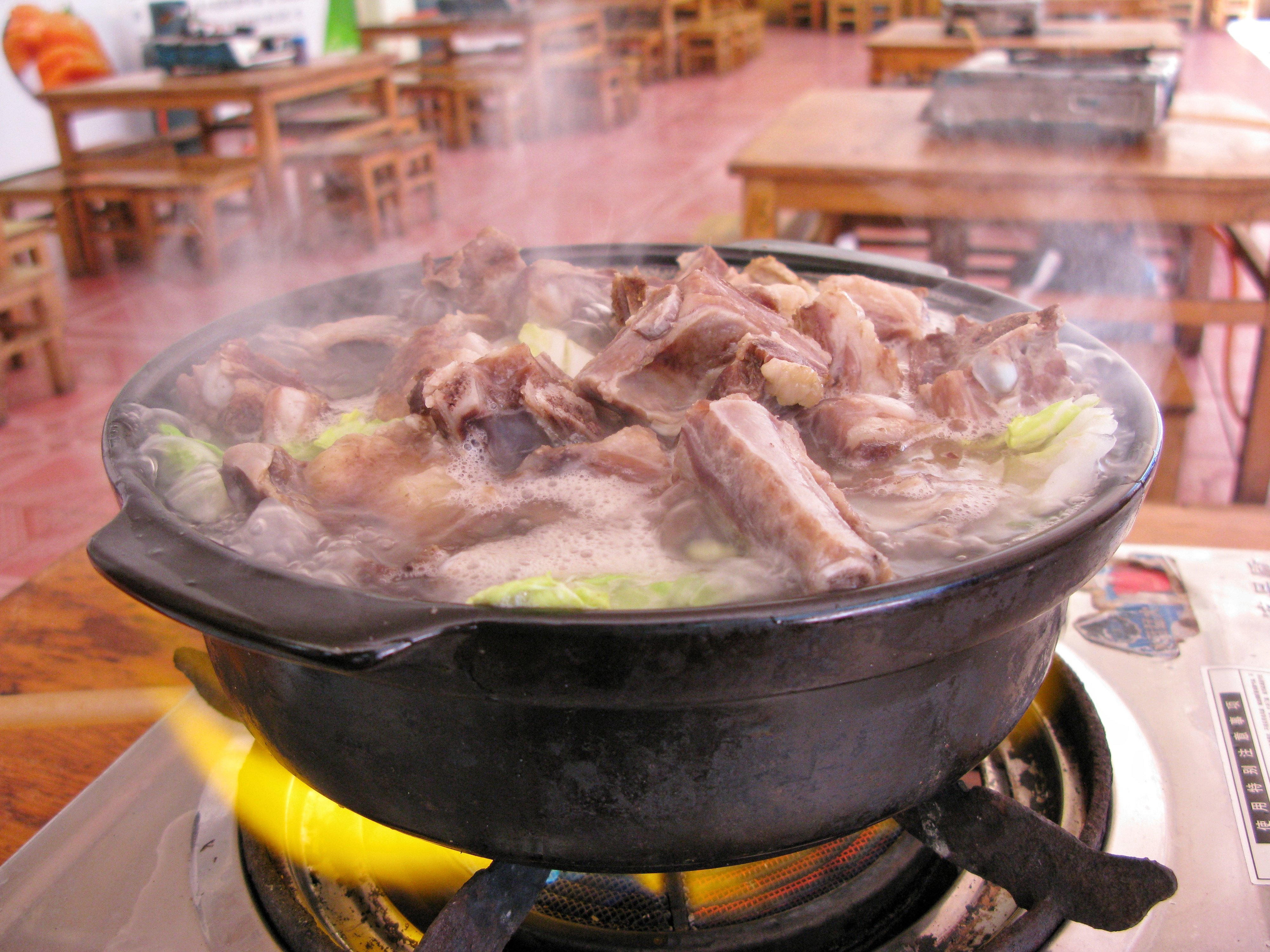 炖食谱饥荒肉汤有什么用_饥荒炖肉汤食谱_饥荒炖肉汤的做法
