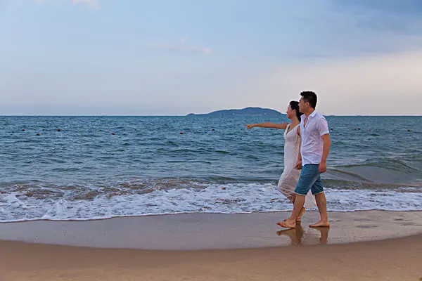 爱情岛下载_绿豆蛙漂流岛爱情日志动漫_分岛花音扭曲的爱情