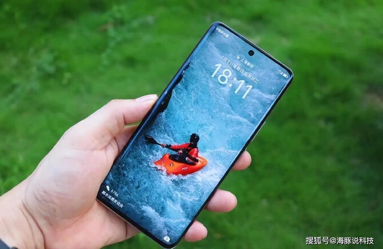 哪款手机游戏_三千以下游戏手机哪个好_较好的游戏手机