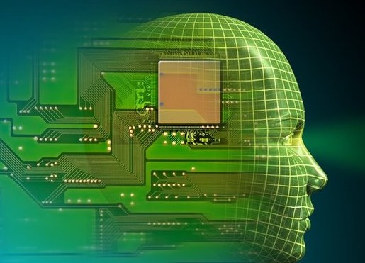 2083年：科技飞速发展下的人类与机器融合