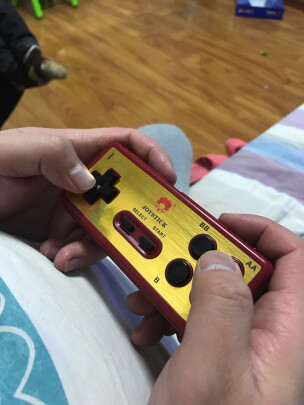 手机可以连红白游戏机吗-红白机虽被时代淘汰,但手机竟能通过蓝牙适配器重拾儿时快乐 手机可以连红白游戏机吗-红白机虽被时代淘汰,但手机竟能通过蓝牙适配器重拾儿时快乐