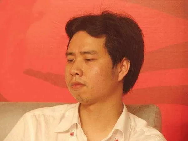 玩手机号游戏有风险吗_玩手机号游戏的软件_如何一个手机玩2个号游戏