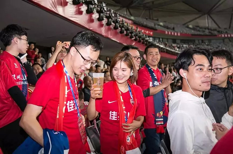 热血沸腾！手机海域战争游戏，带你体验紧张刺激的战斗与胜利时刻